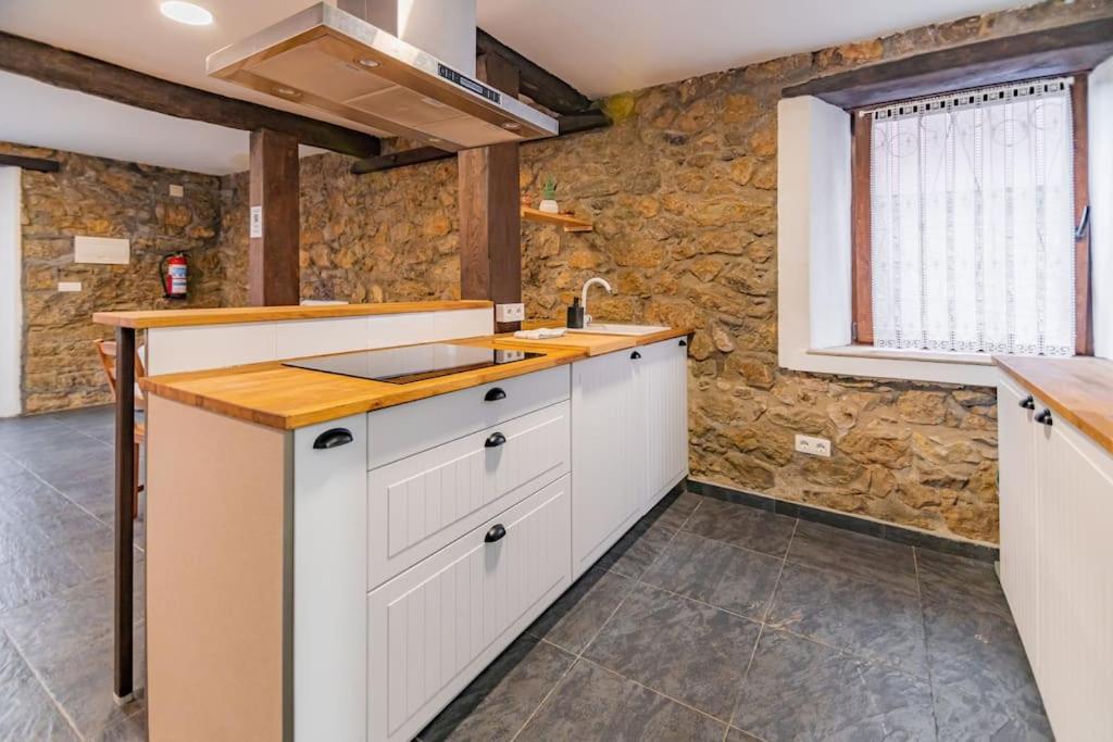 Precioso Piso Estilo Rustico A 10 Min De Santander Lägenhet Camargo Exteriör bild